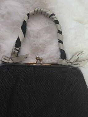 Marked Petite Bead Kisslock Evening Bag Authentic Chanel Ribbon Bows & Handle